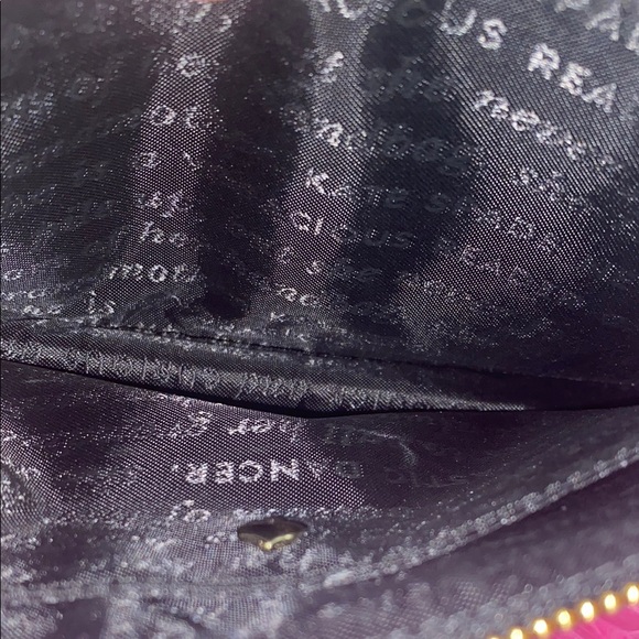 Kate Spade Pink, Black, & White Striped Clutch/Wristlet NWOT 🏷 - Picture 3 of 4